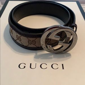 Gucci belt
